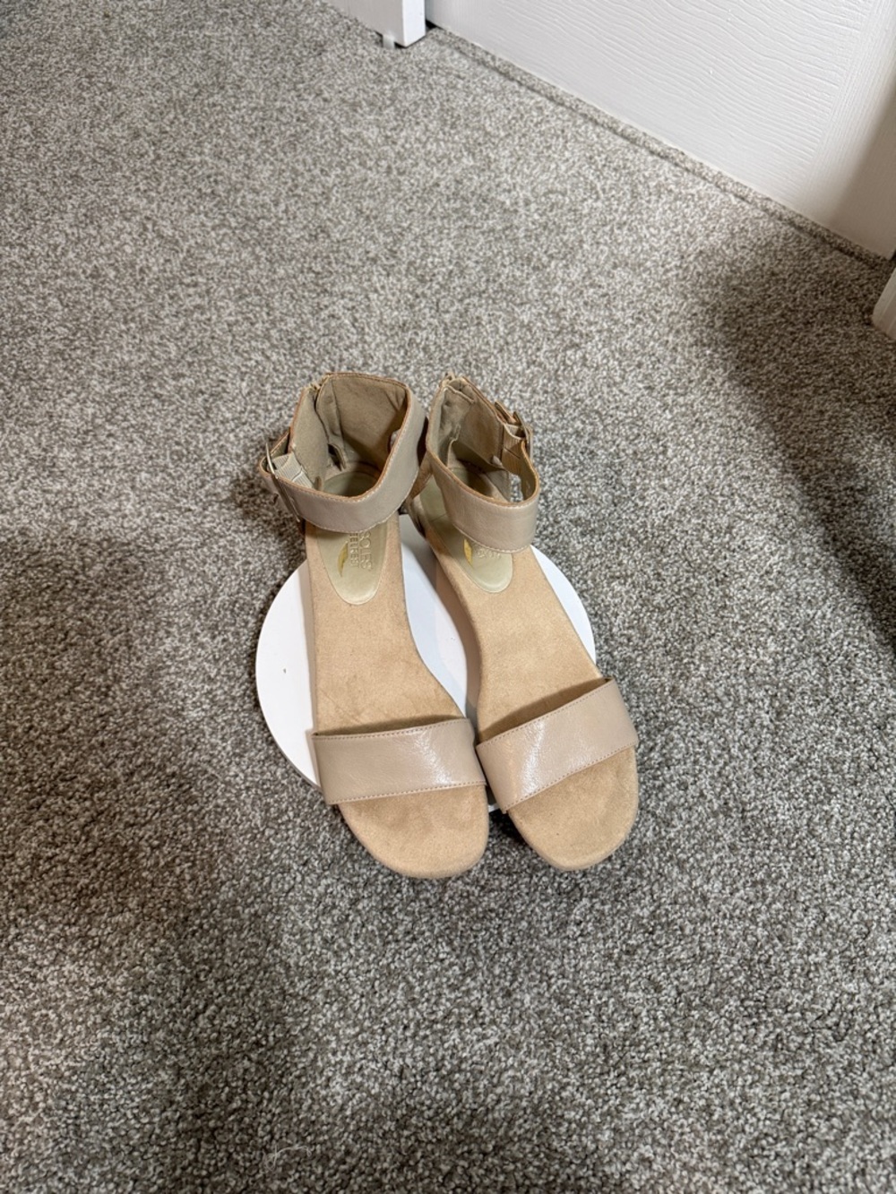 AEROSOLES Neutral Tan Ankle-Strap Sandals